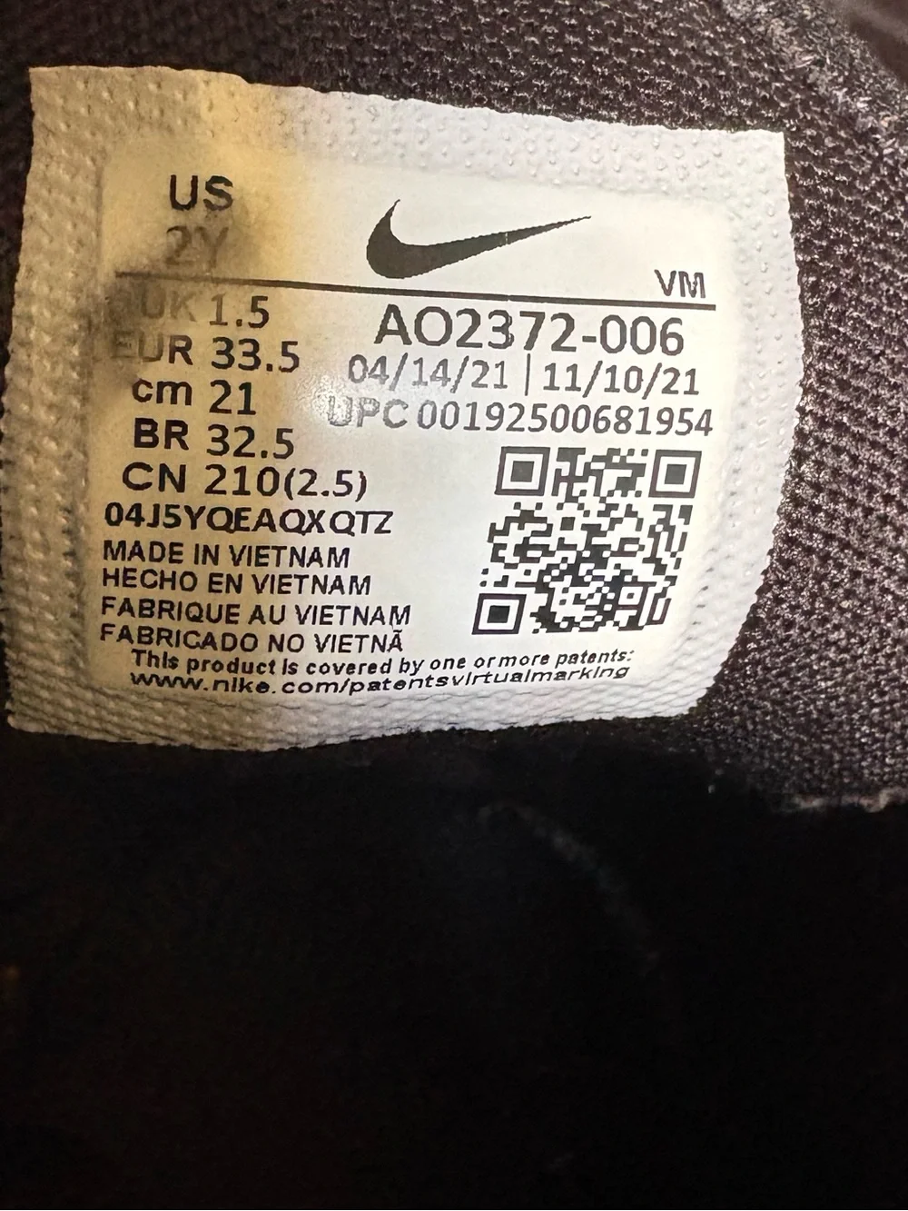 Nike Air Max 270 Shoes Youth Size 2Y Triple Black Running Sneakers
